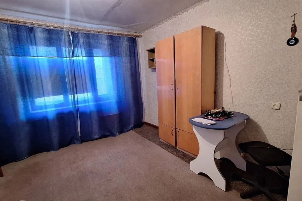 Продаётся комната в 1-комн. квартире, 13 м²