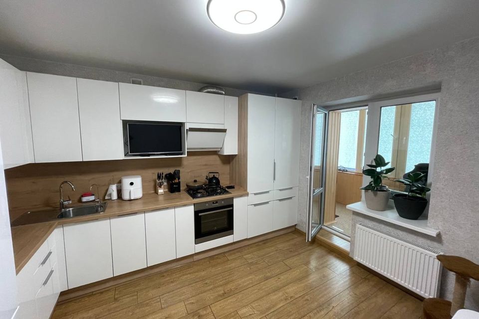 Продаётся 2-комнатная квартира, 69.7 м²