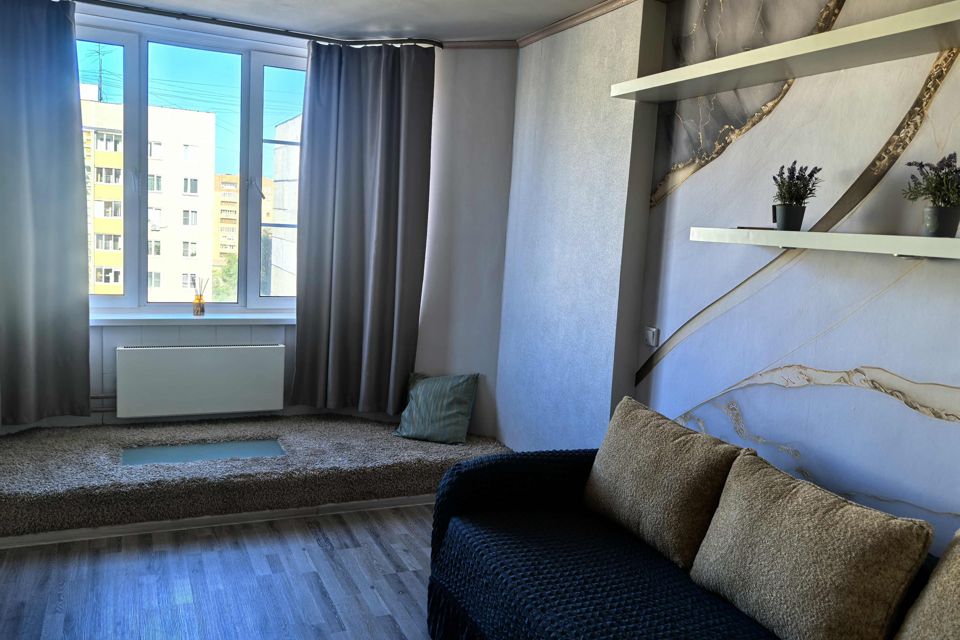 Продаётся 2-комнатная квартира, 55.9 м²
