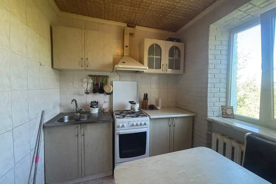 Продаётся 3-комнатная квартира, 56 м²