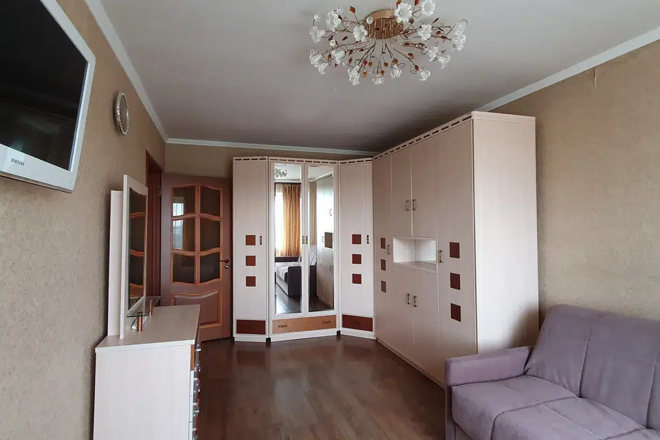 Продаётся 1-комнатная квартира, 38 м²