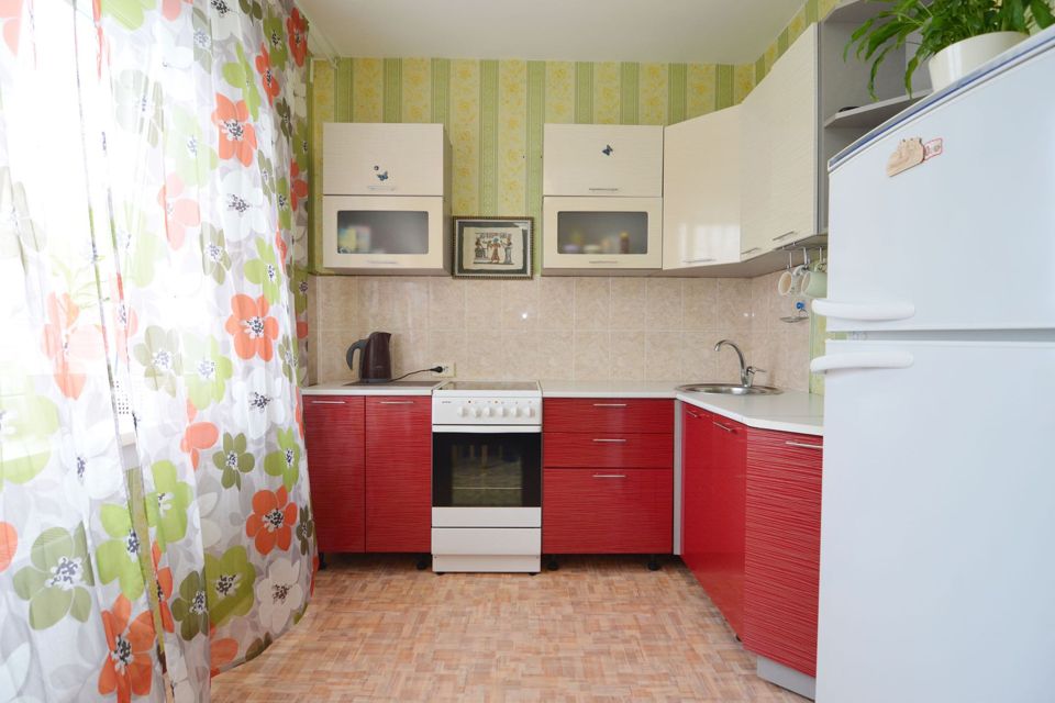 Продаётся 1-комнатная квартира, 37.3 м²