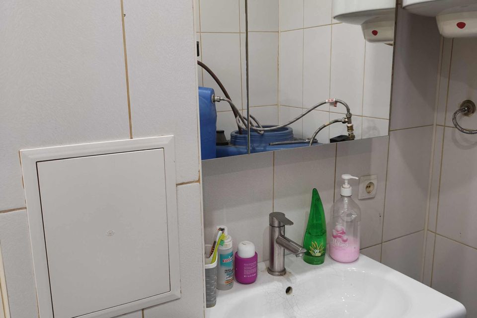 Продаётся 4-комнатная квартира, 66 м²