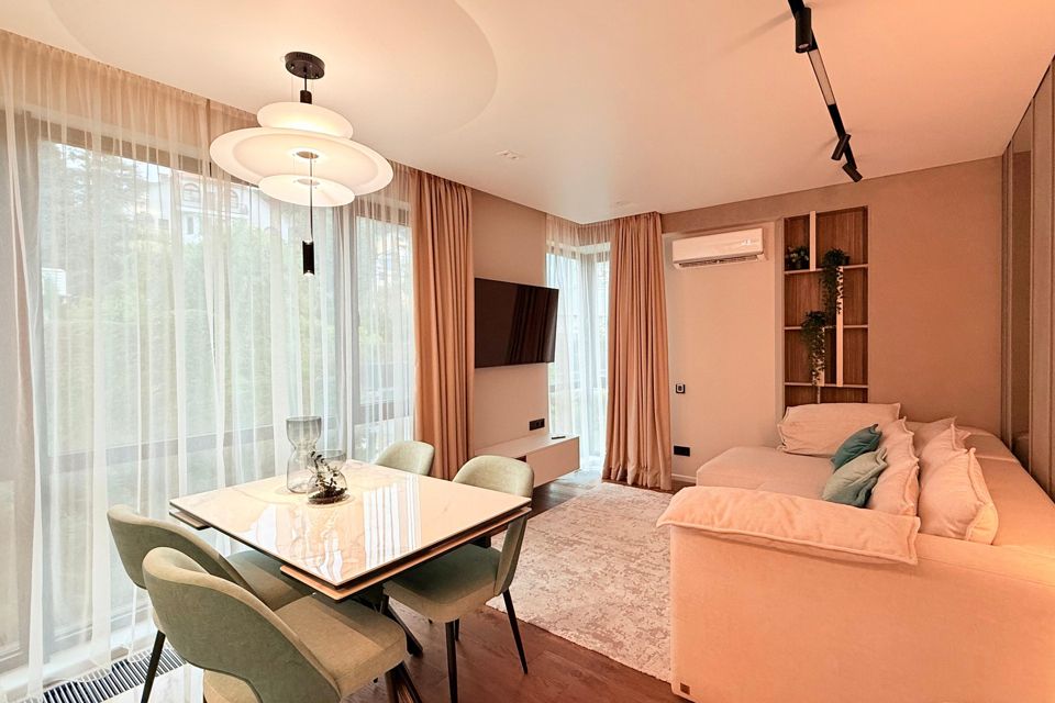 Продаётся 3-комнатная квартира, 65 м²