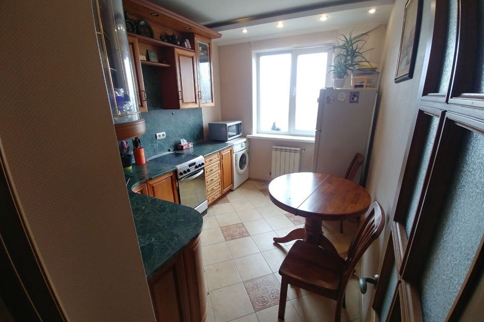 Продаётся 2-комнатная квартира, 58 м²
