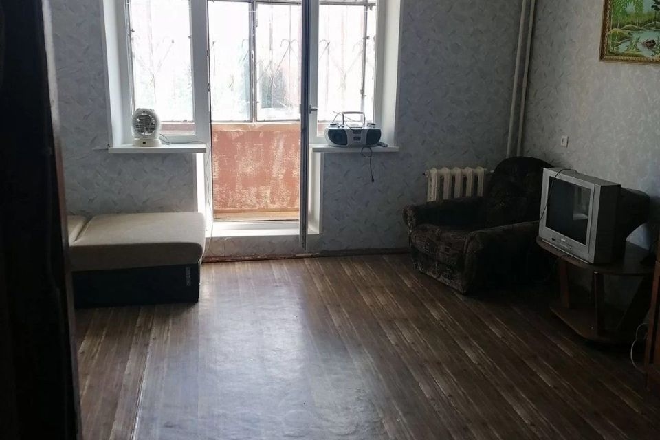 Сдаётся 1-комнатная квартира, 43 м²