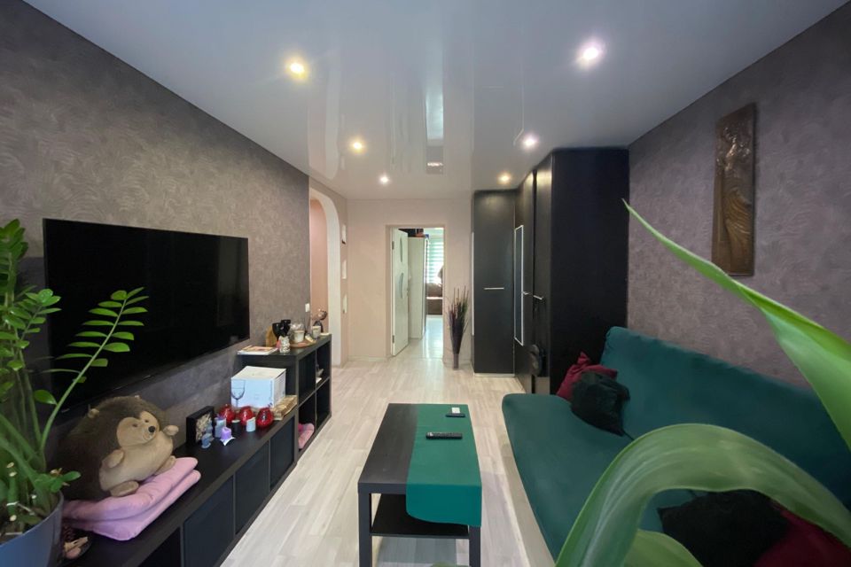Продаётся 3-комнатная квартира, 60 м²
