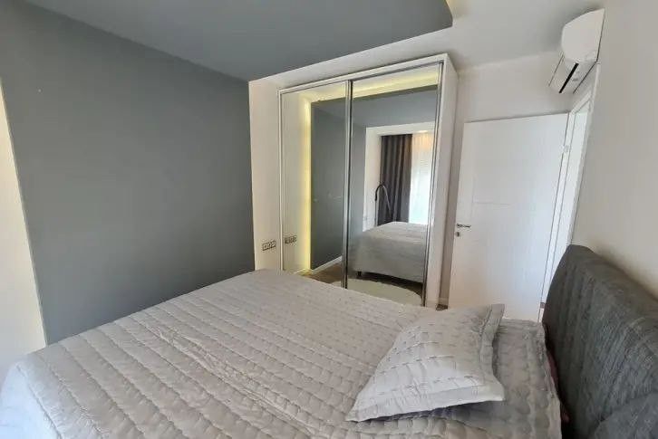 Сдаётся 1-комнатная квартира, 42 м²