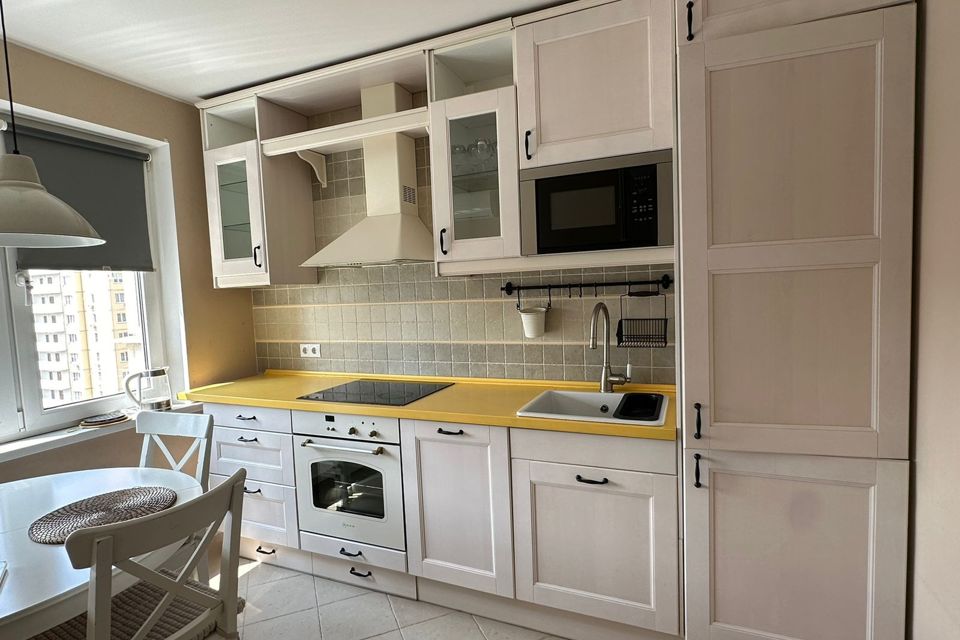 Продаётся 1-комнатная квартира, 37 м²