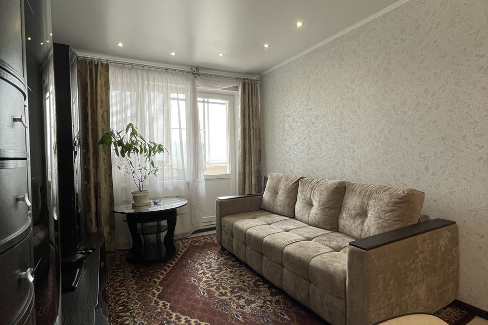 Продаётся 1-комнатная квартира, 49.2 м²
