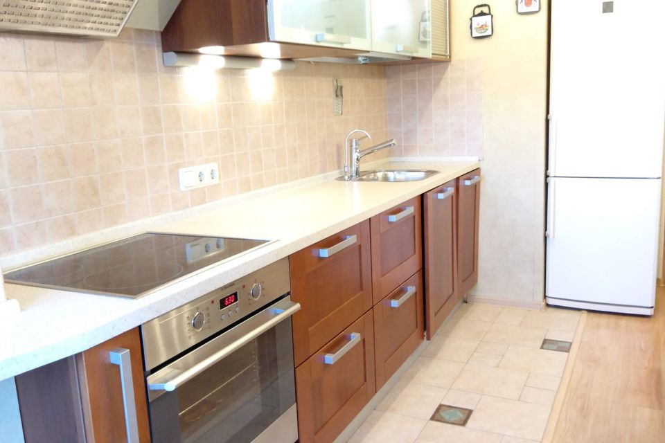 Продаётся 3-комнатная квартира, 65.9 м²
