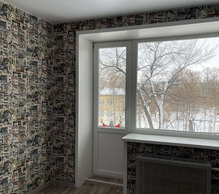 Продаётся комната в 4-комн. квартире, 12.4 м²