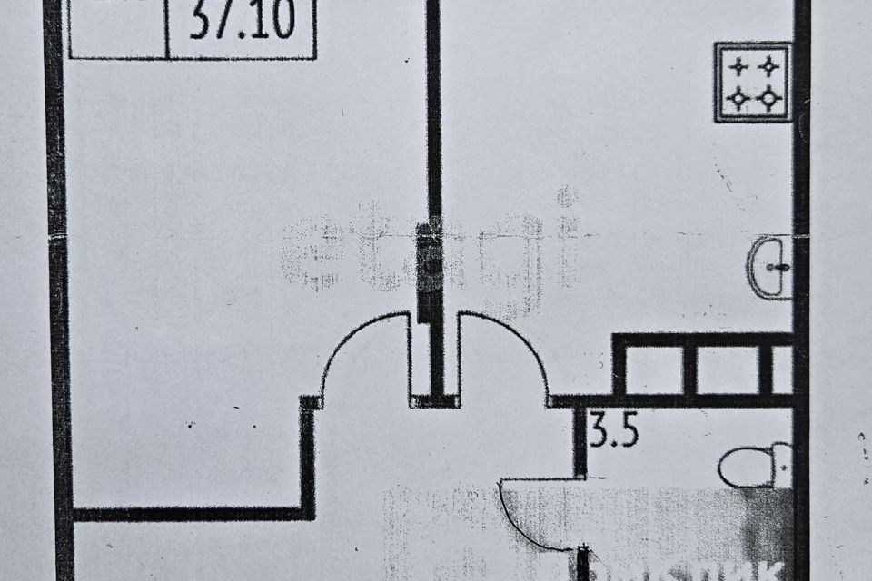 Продаётся 1-комнатная квартира, 37.75 м²