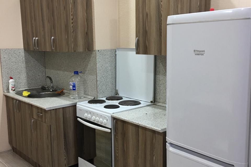 Сдаётся 1-комнатная квартира, 42 м²