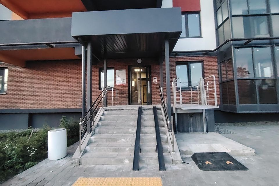 Сдаётся 1-комнатная квартира, 39 м²