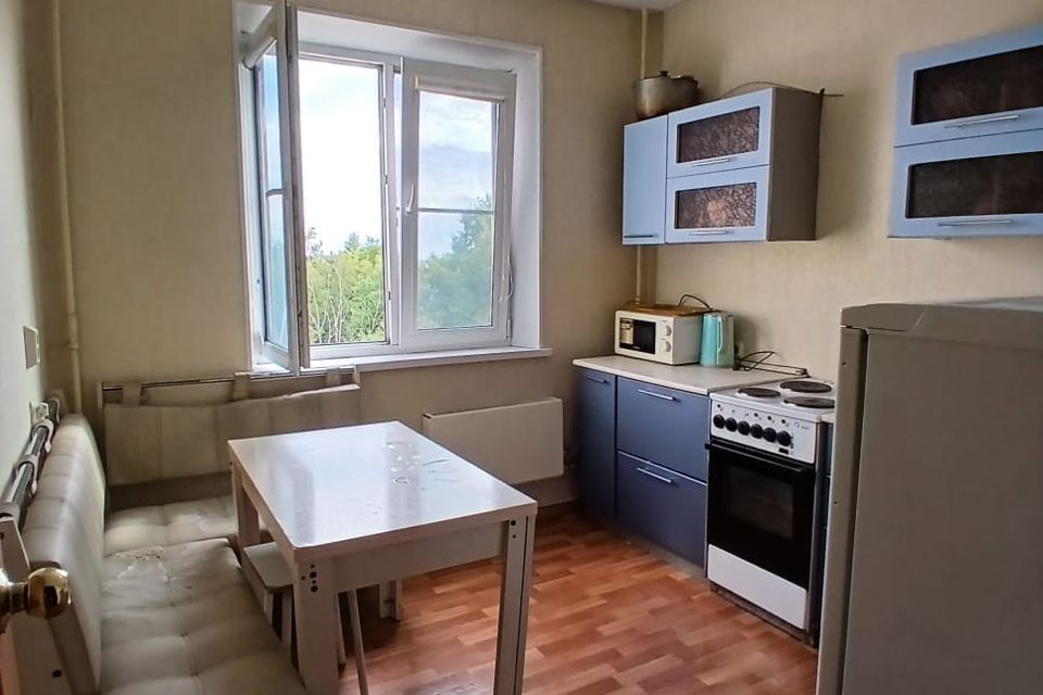 Продаётся 1-комнатная квартира, 40.2 м²