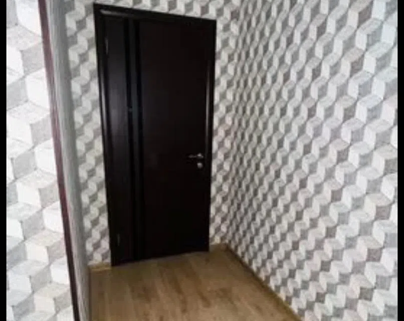 Продаётся 4-комнатная квартира, 131 м²