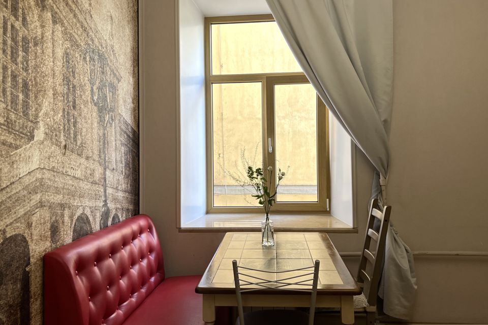 Продаётся 4-комнатная квартира, 128.5 м²