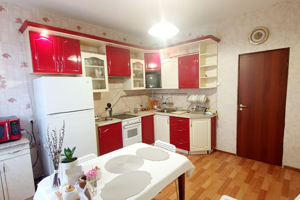 Продаётся 2-комнатная квартира, 60.2 м²