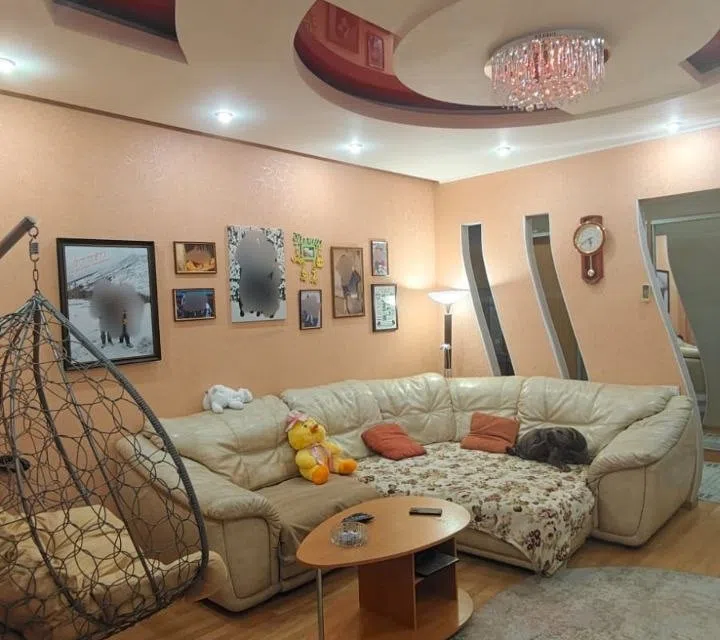 Продаётся 3-комнатная квартира, 93.7 м²