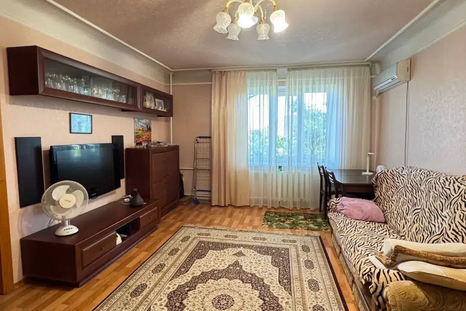 Продаётся 3-комнатная квартира, 89.3 м²