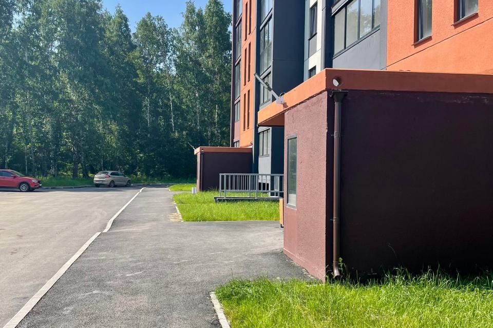 Продаётся 2-комнатная квартира, 60.7 м²