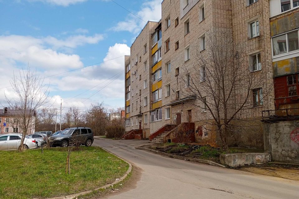 Продаётся 4-комнатная квартира, 71 м²