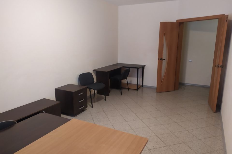 Продаётся 1-комнатная квартира, 41.2 м²