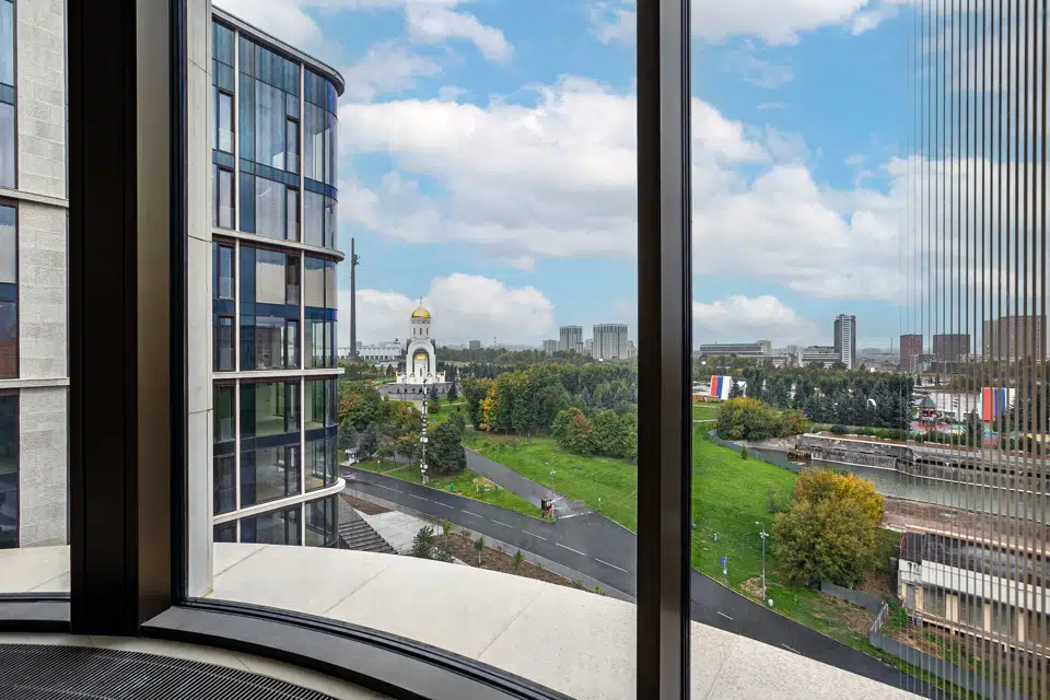 Продаётся 4-комнатная квартира, 149 м²