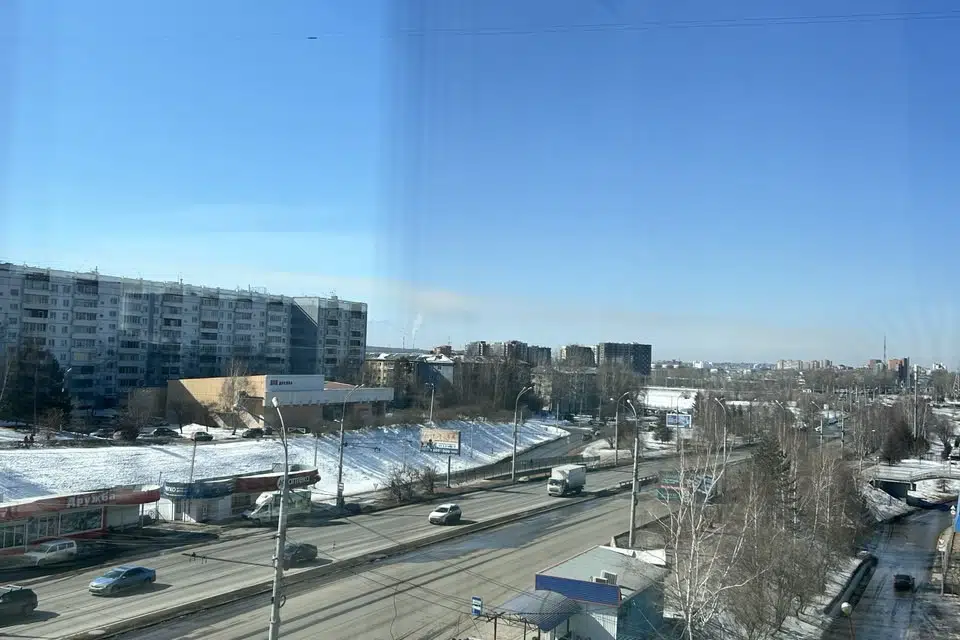 Продаётся 4-комнатная квартира, 121 м²