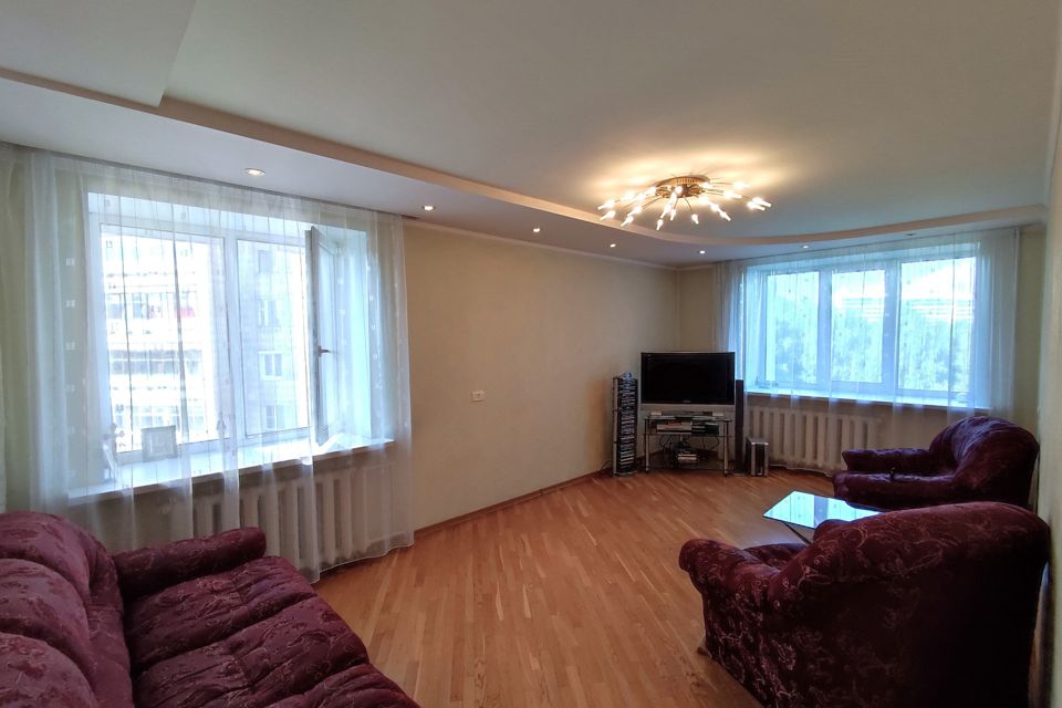 Продаётся 3-комнатная квартира, 71.2 м²