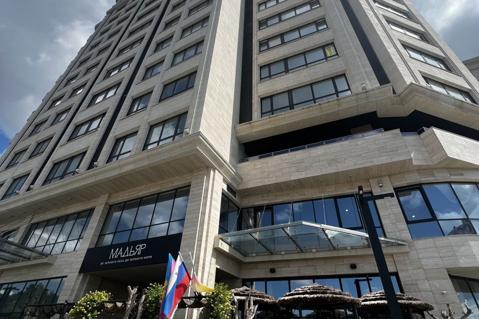 Продаётся 1-комнатная квартира, 50 м²