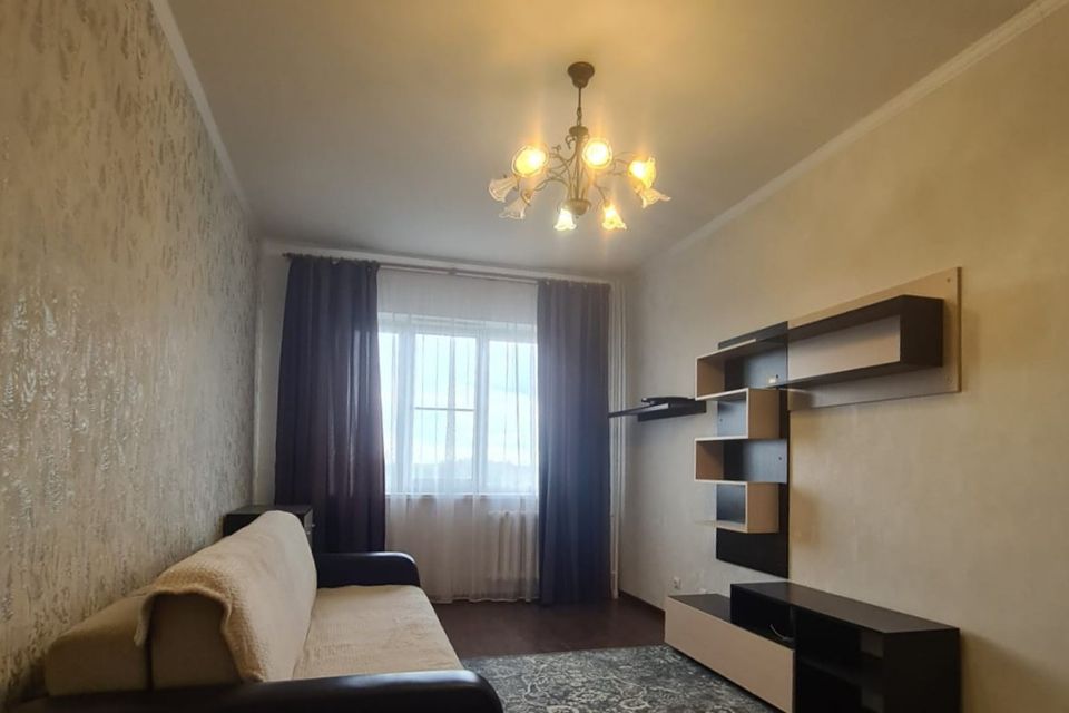 Сдаётся 1-комнатная квартира, 38 м²