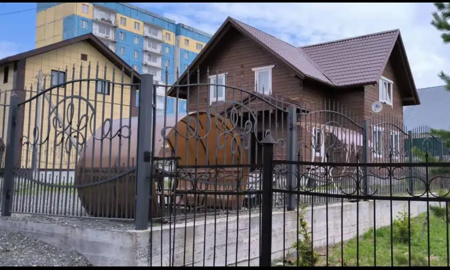 Продаётся 2-этажный дом, 146 м²