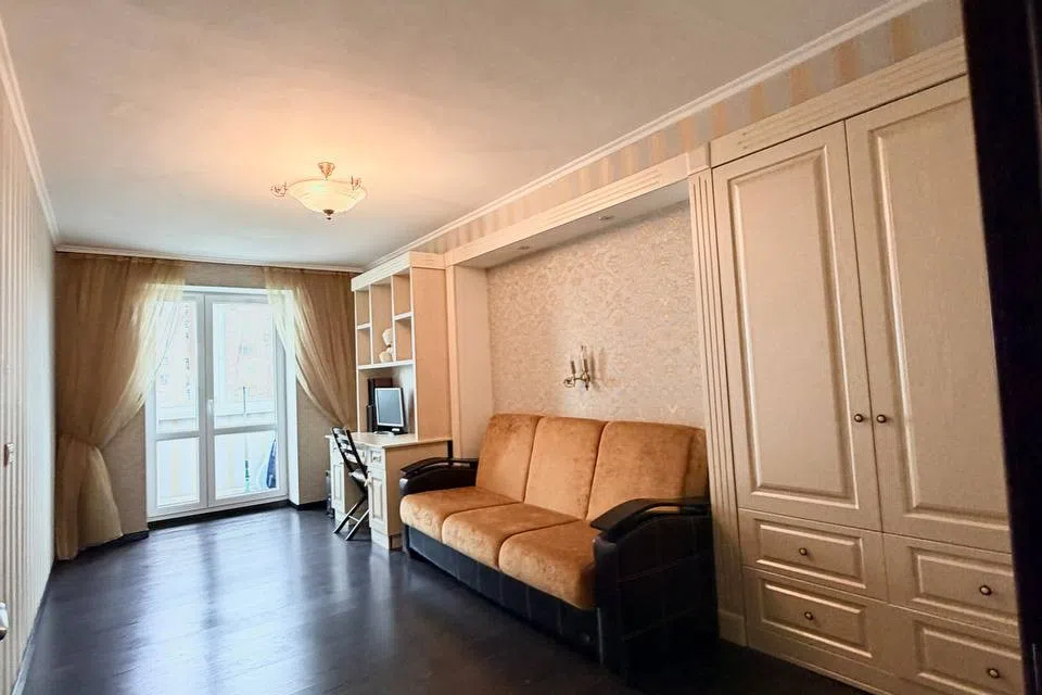 Продаётся 3-комнатная квартира, 72 м²