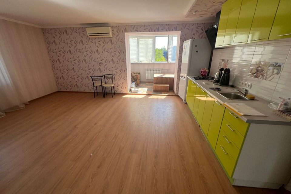 Продаётся 1-комнатная квартира, 50 м²