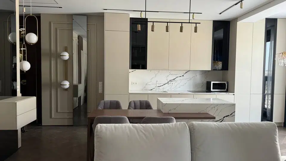 Продаётся 3-комнатная квартира, 77.9 м²