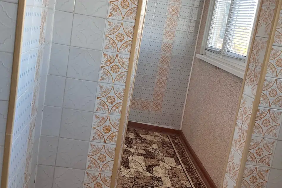 Продаётся 3-комнатная квартира, 57.9 м²