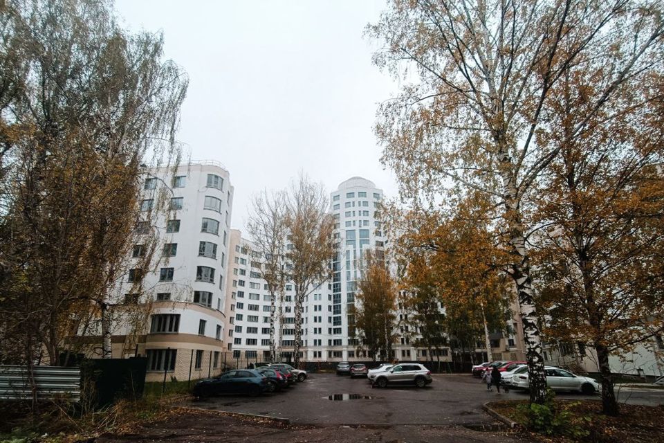 Продаётся 2-комнатная квартира, 99.8 м²