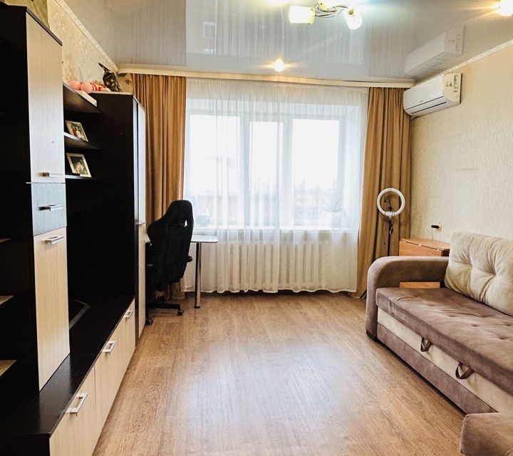 Продаётся 2-комнатная квартира, 48.3 м²