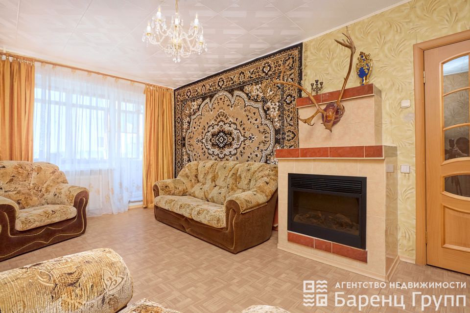 Продаётся 4-комнатная квартира, 74.9 м²