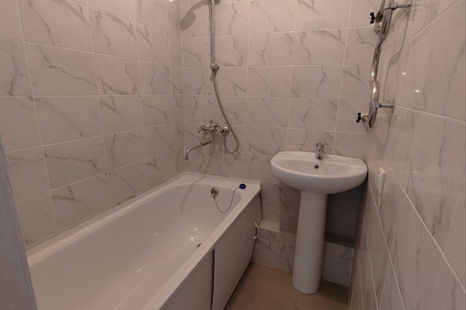 Продаётся 3-комнатная квартира, 62 м²