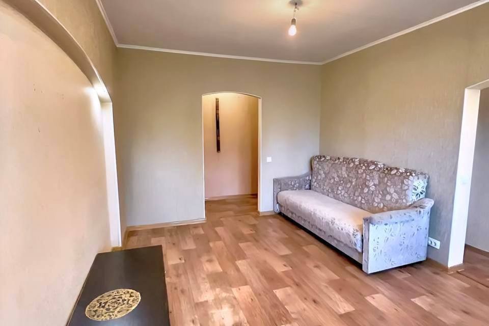 Продаётся 3-комнатная квартира, 55.5 м²