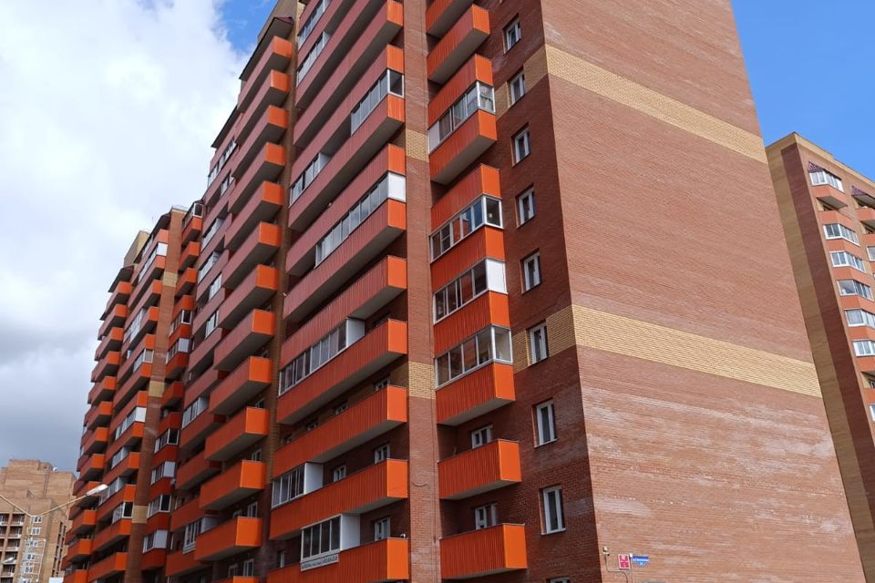 Продаётся 1-комнатная квартира, 40.2 м²