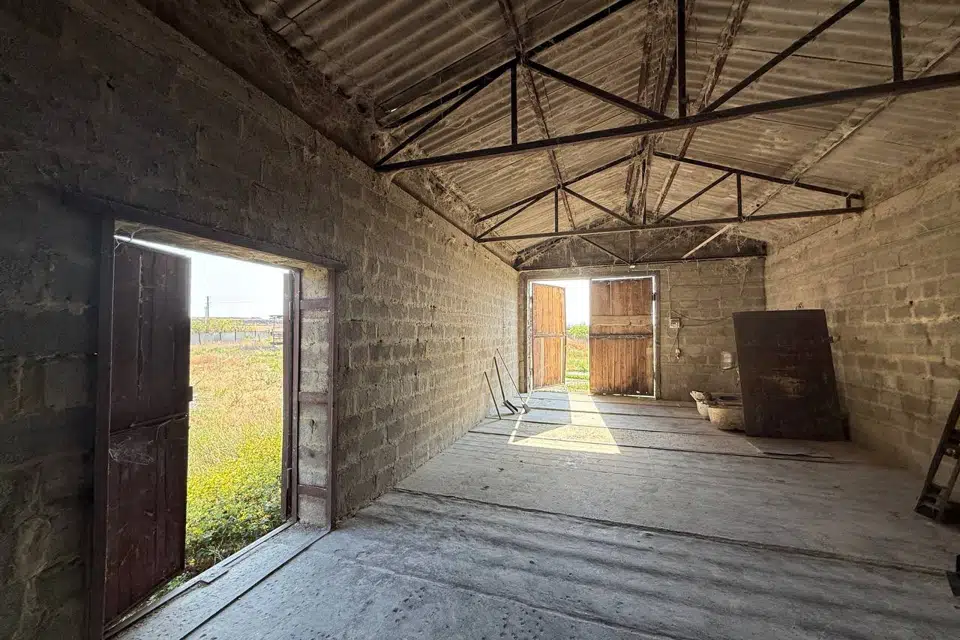 Продаётся помещение своб. назначения, 2024 м²