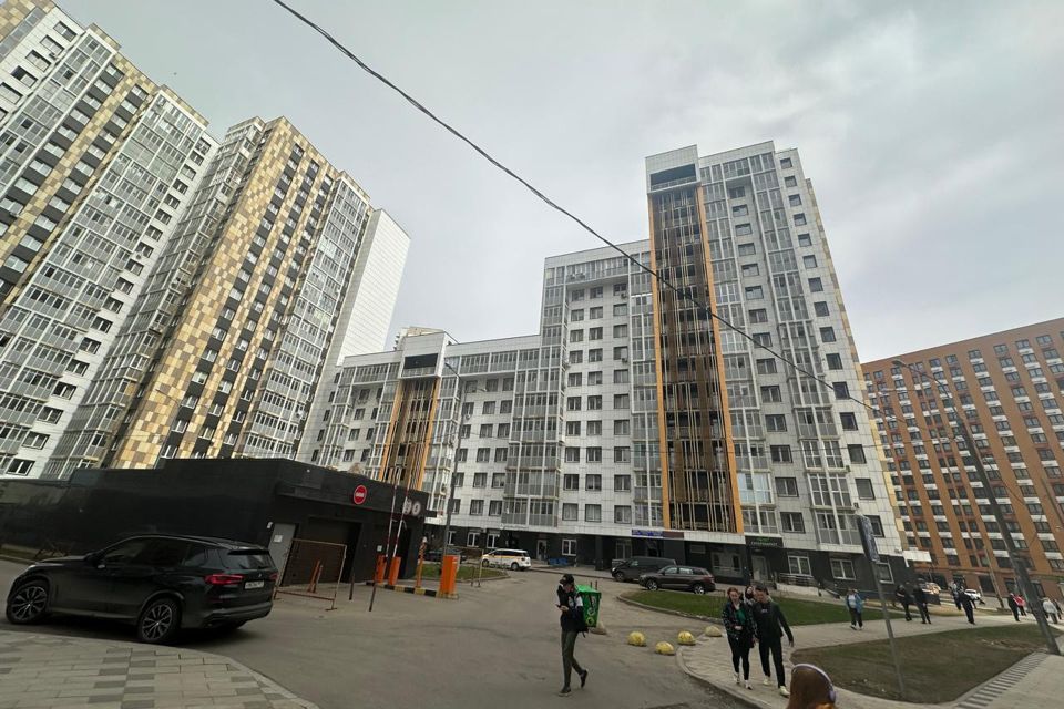 Продаётся 1-комнатная квартира, 43.2 м²