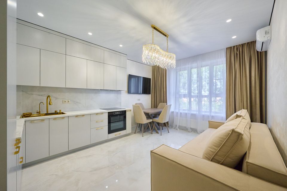 Продаётся 2-комнатная квартира, 65 м²