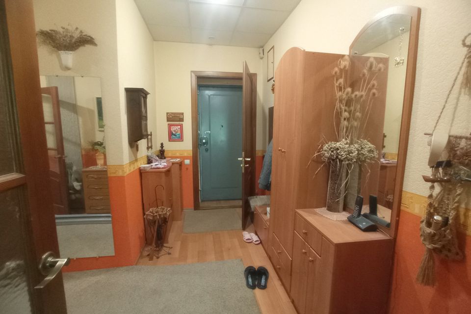Продаётся 3-комнатная квартира, 69.9 м²