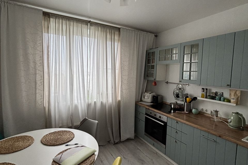 Продаётся 3-комнатная квартира, 72.8 м²