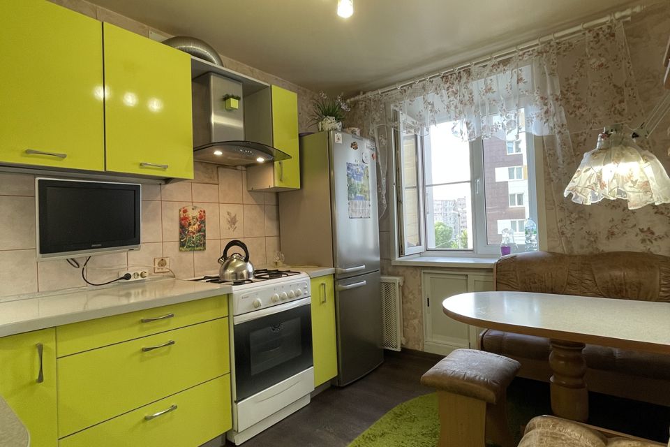 Продаётся 3-комнатная квартира, 65.8 м²